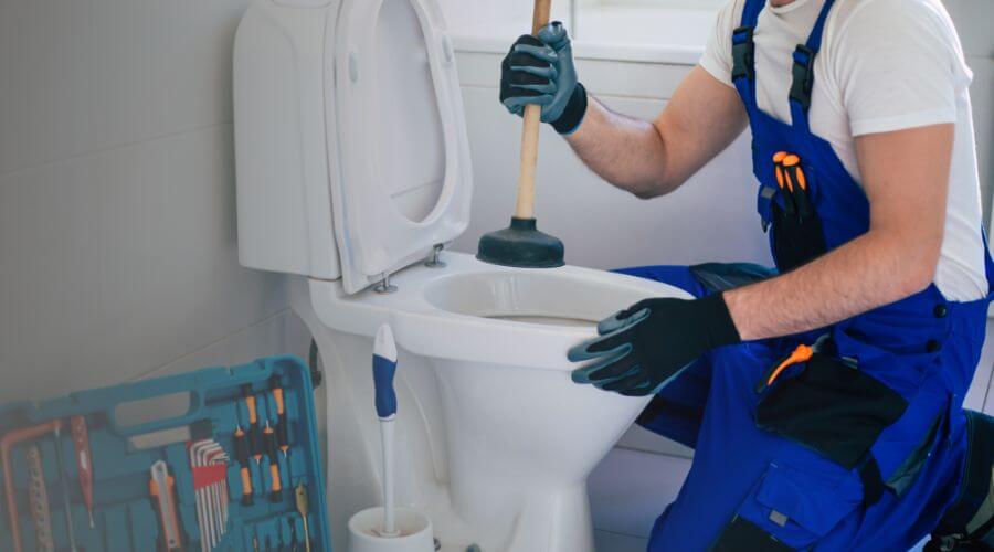 Professional sewer line repair services in Bloomfield, IA